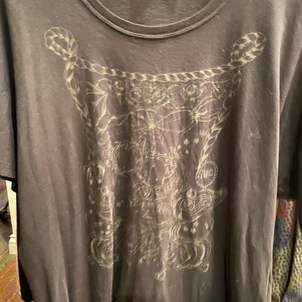 McQ T Shirt - Black. Size M/L